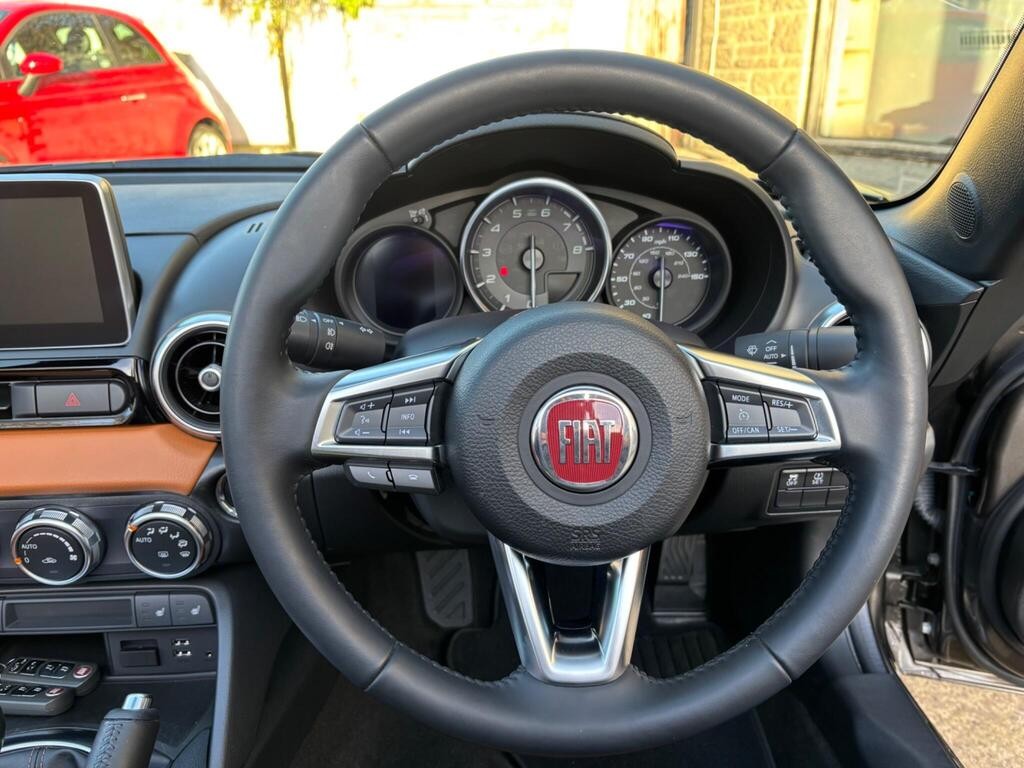 Used Fiat 124 Spider 2017 for sale - 76653798: Photo 43