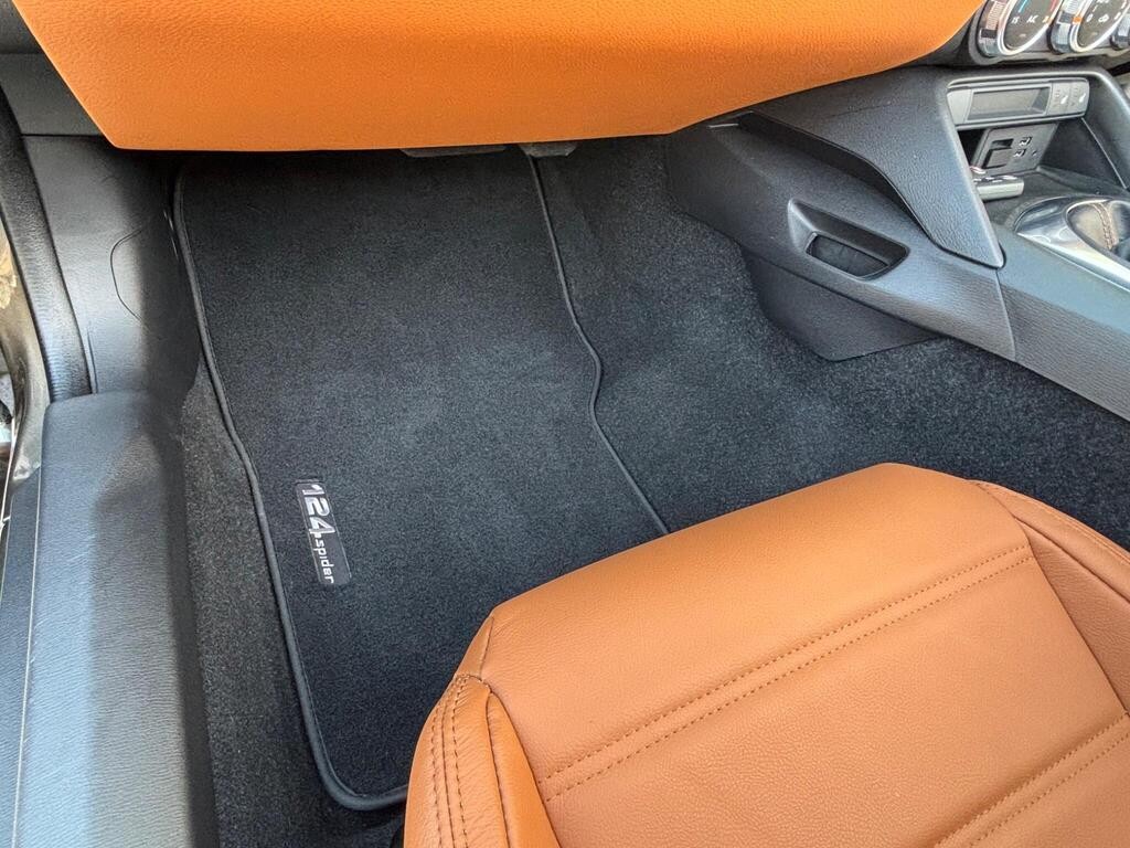 Used Fiat 124 Spider 2017 for sale - 76653798: Photo 69