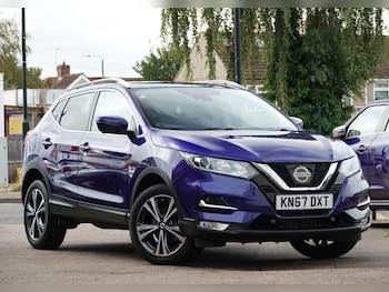 Used Nissan Qashqai 2017 for sale - 75646159: Photo
