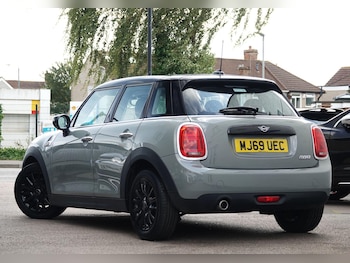 Used MINI Hatch 2019 for sale - 75978484: Photo