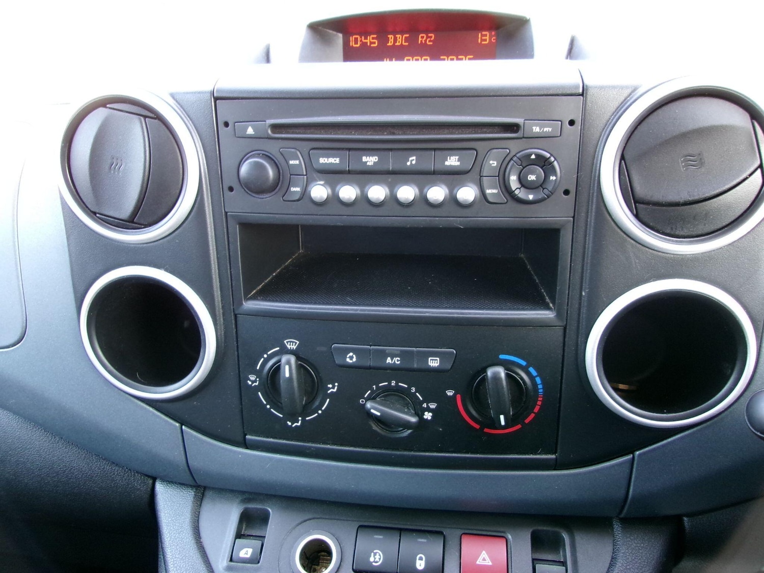 Used Peugeot Partner Tepee for sale - 77892779: Photo 25