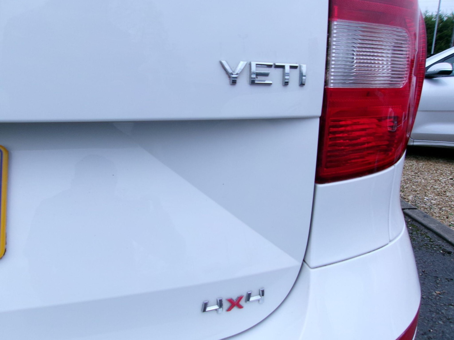 Used Skoda Yeti 2015 for sale - 77029517: Photo 33