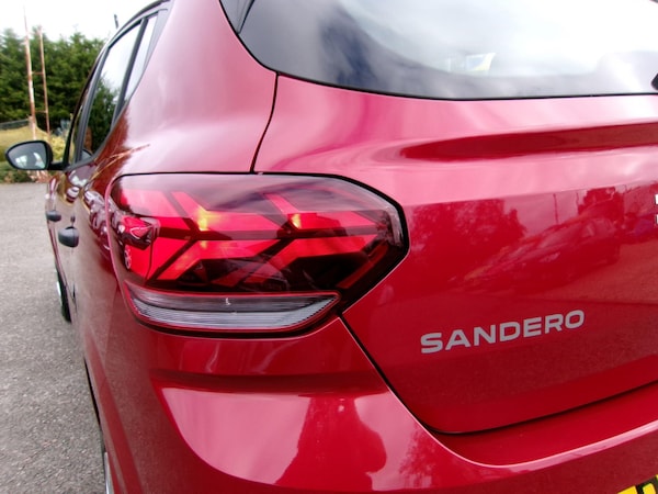 Used Dacia Sandero 2023 for sale - 76296138: Photo 37