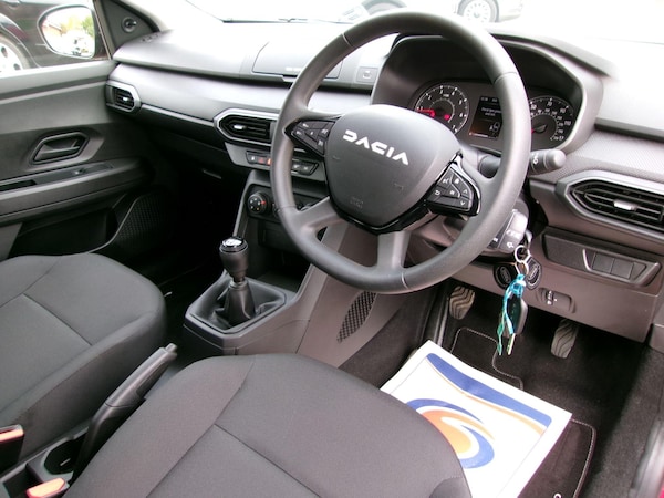 Used Dacia Sandero 2023 for sale - 76296138: Photo 44