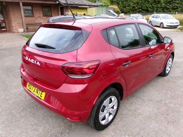 Used Dacia Sandero 2023 for sale - 76296138: Photo 8