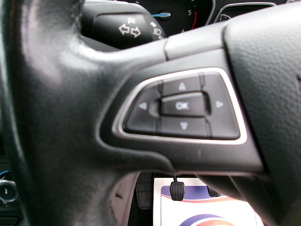 Used Ford Grand C-Max 2016 for sale - 75449473: Photo 17