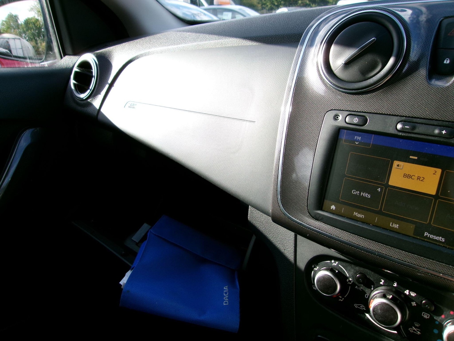 Used Dacia Sandero Stepway 2019 for sale - 77120875: Photo 11