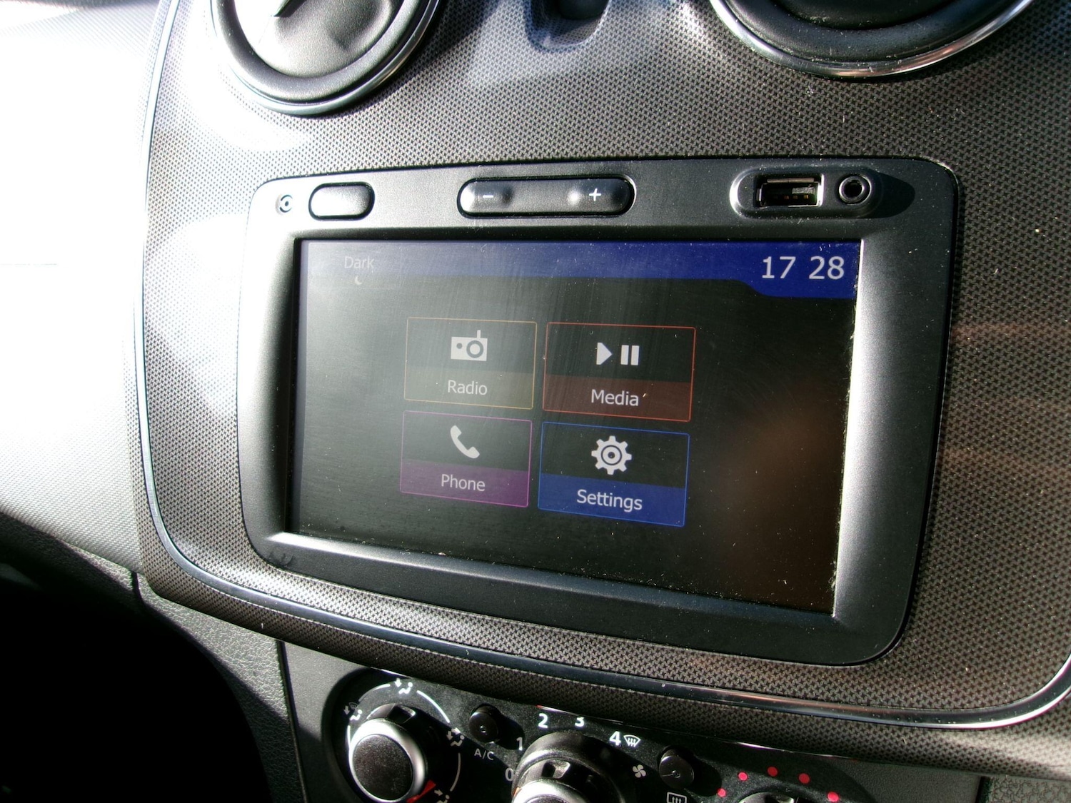 Used Dacia Sandero Stepway 2019 for sale - 77120875: Photo 26