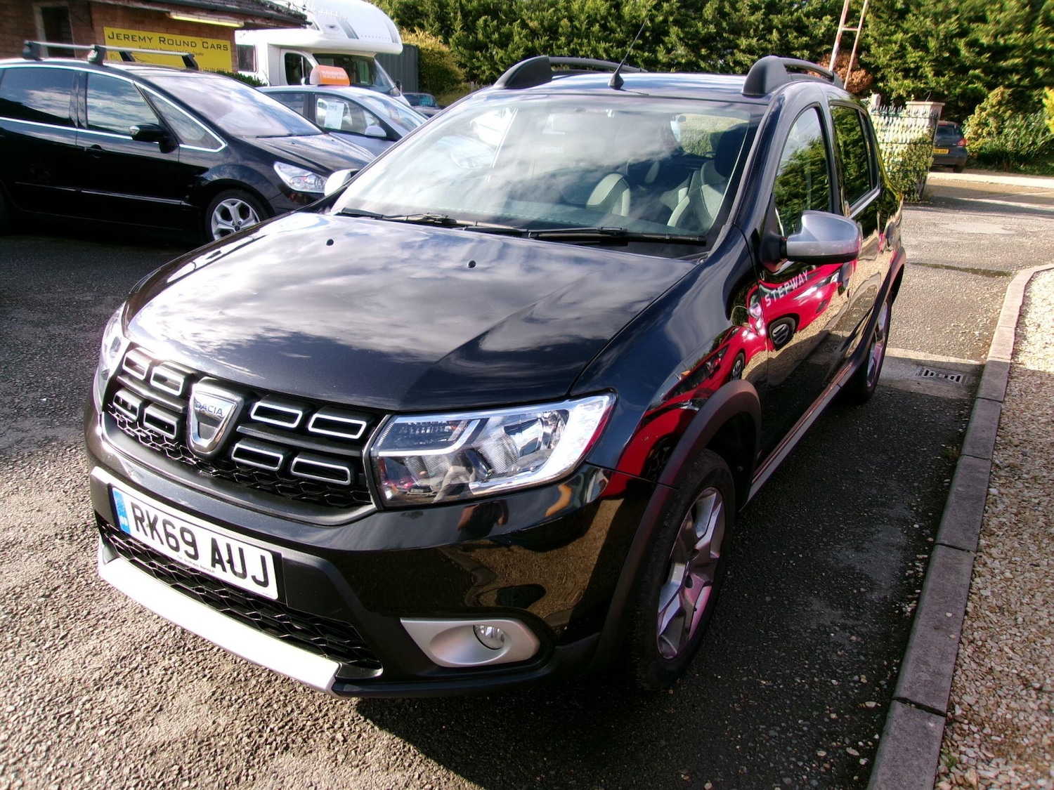 Used Dacia Sandero Stepway 2019 for sale - 77120875: Photo 3