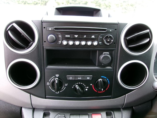 Used Peugeot Partner Tepee 2018 for sale - 75377977: Photo 20