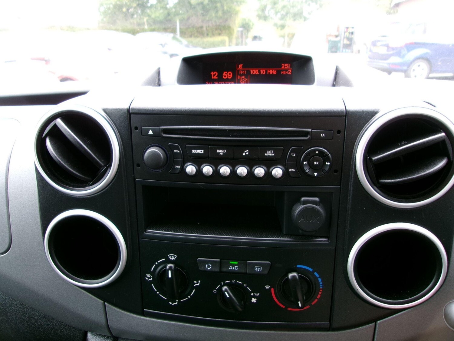 Vehicle 21