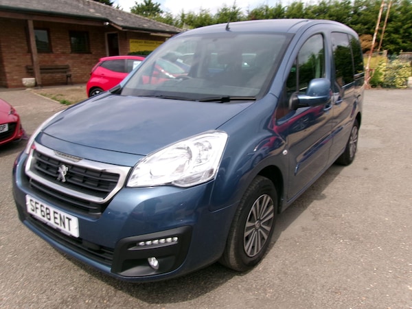 Used Peugeot Partner Tepee 2018 for sale - 75377977: Photo 3