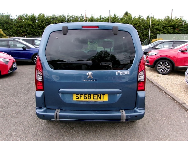 Used Peugeot Partner Tepee 2018 for sale - 75377977: Photo 7