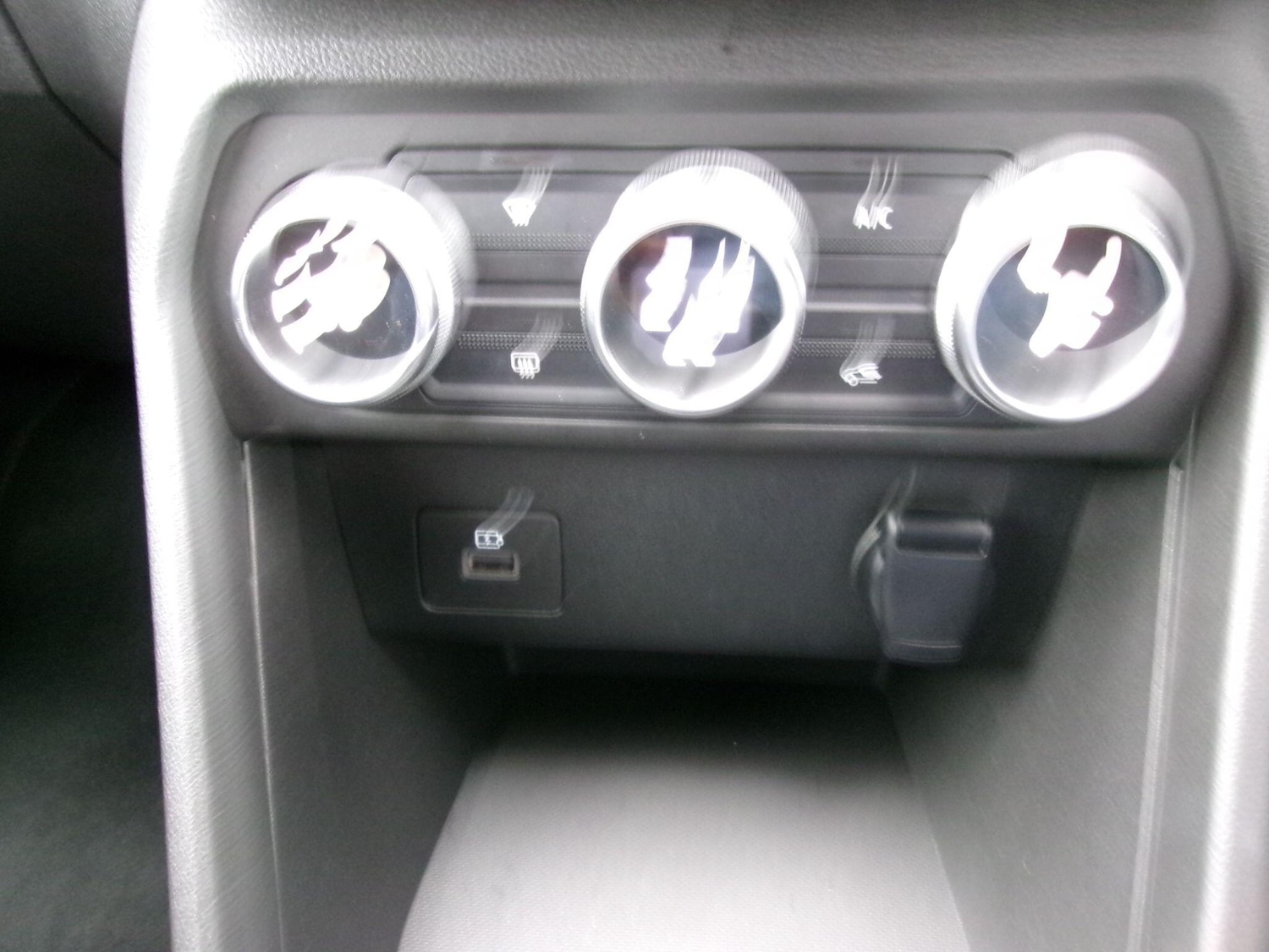 Used Dacia Jogger 2022 for sale - 76887303: Photo 12