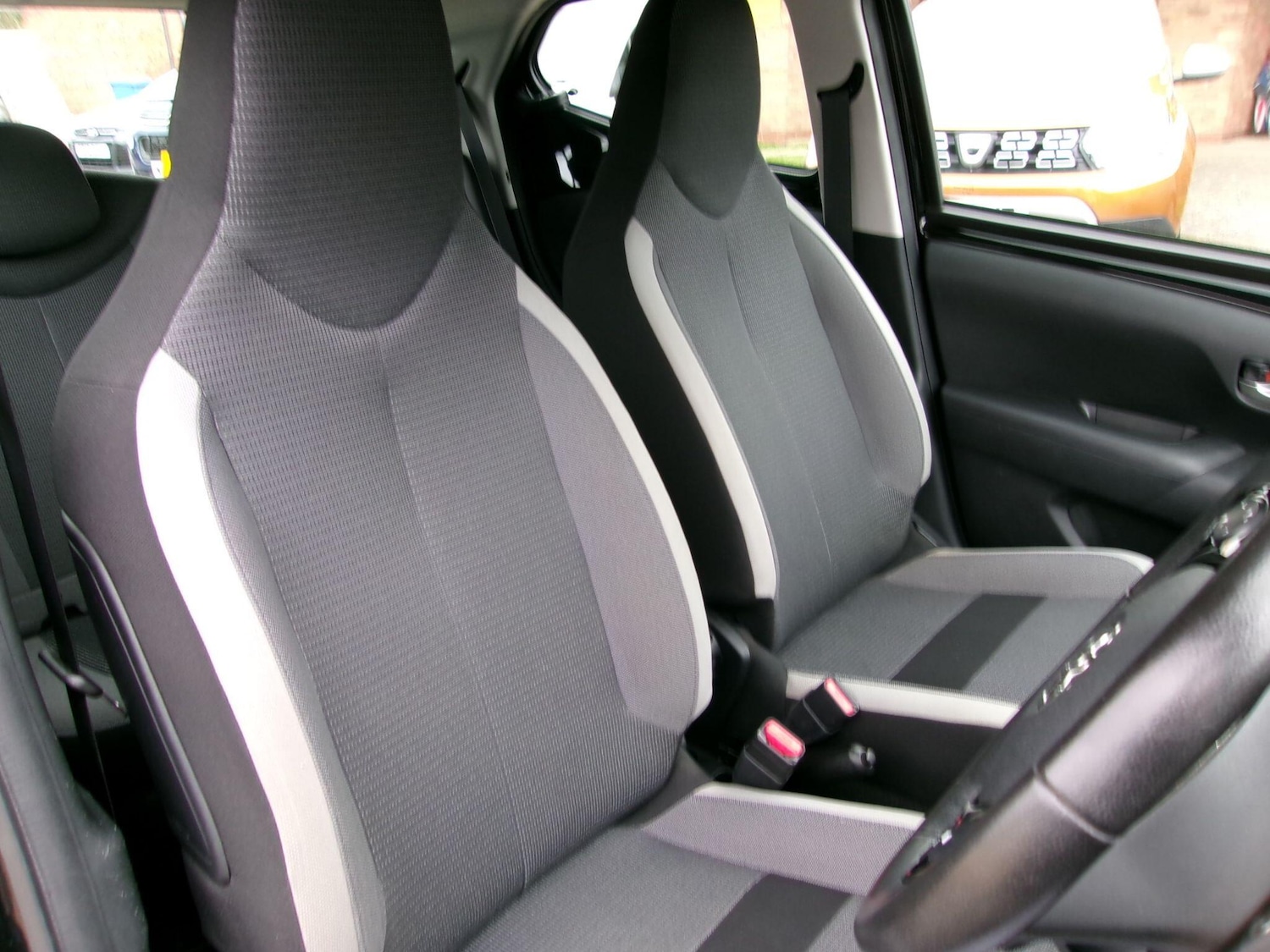 Used Toyota AYGO 2021 for sale - 78007077: Photo 13