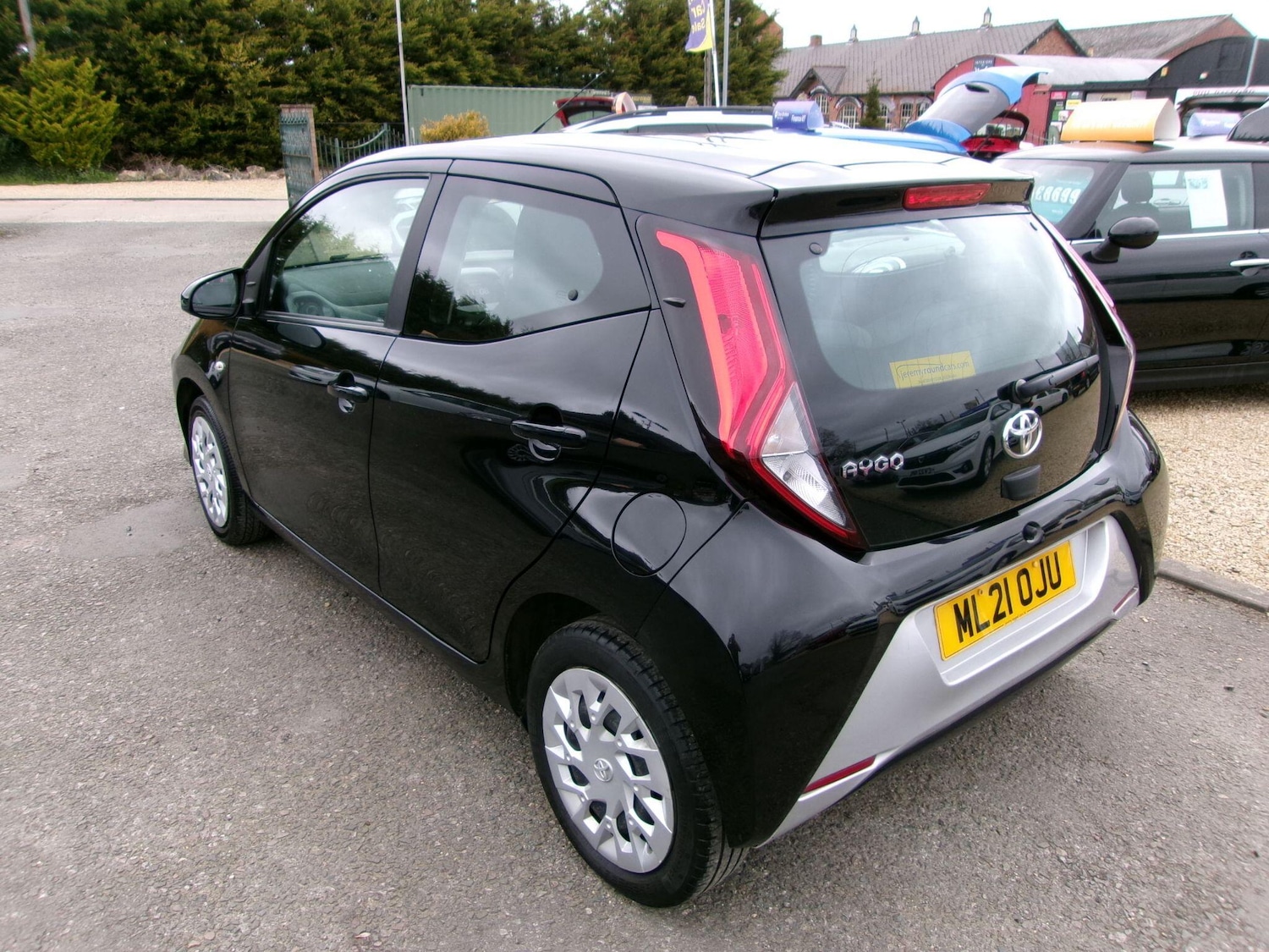 Used Toyota AYGO 2021 for sale - 78007077: Photo 4