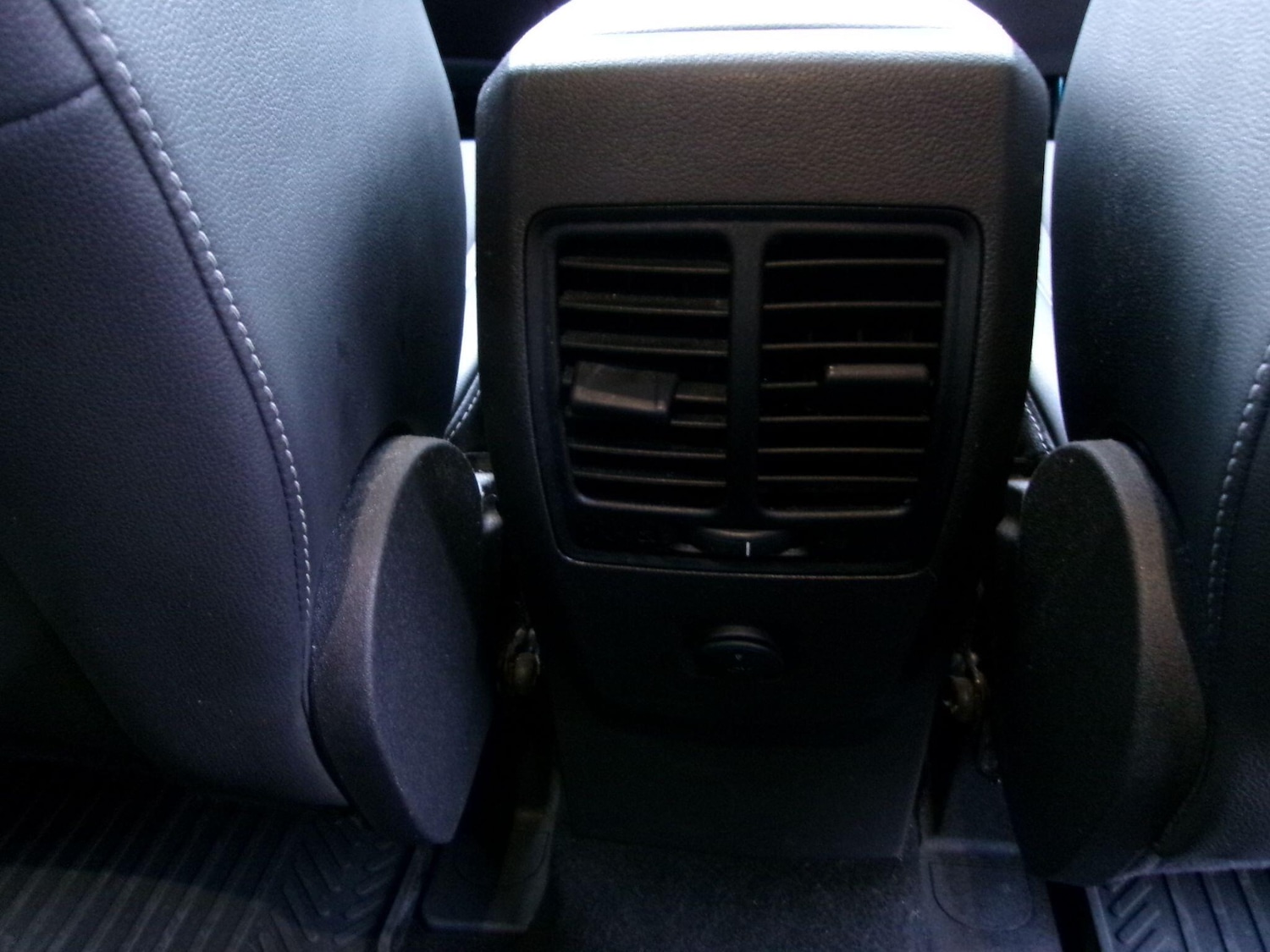 Used Ford Kuga 2017 for sale - 77155649: Photo 16