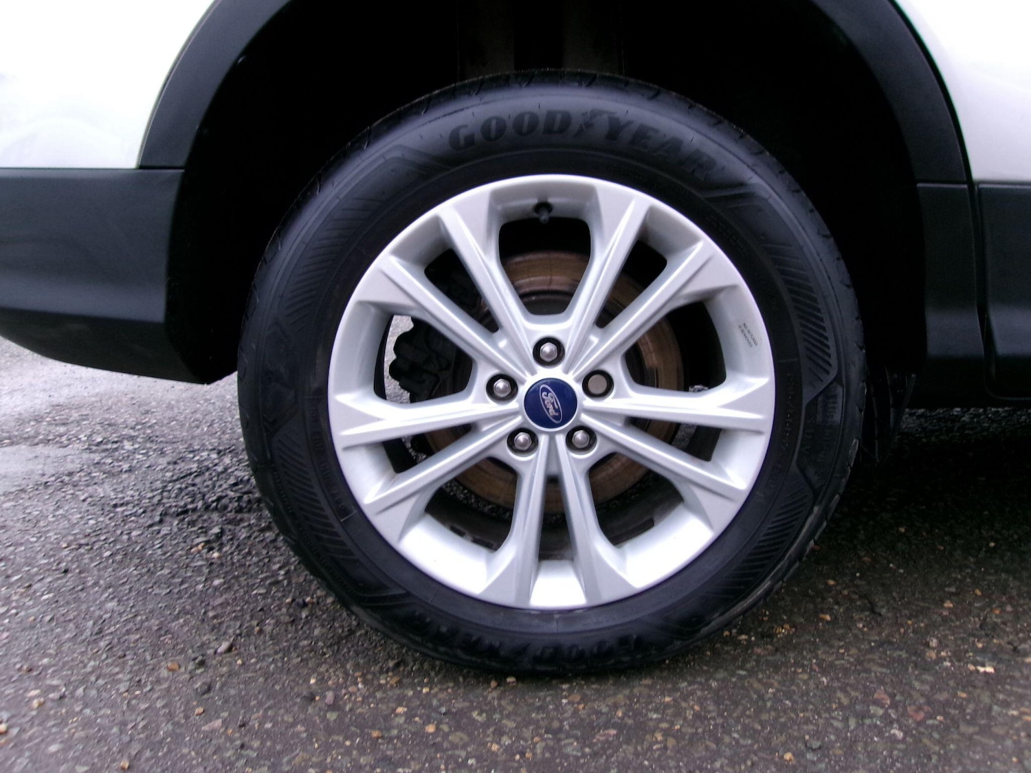 Used Ford Kuga 2017 for sale - 77155649: Photo 33