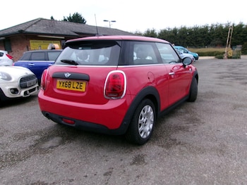 Used MINI Hatch 2018 for sale - 75310939: Photo