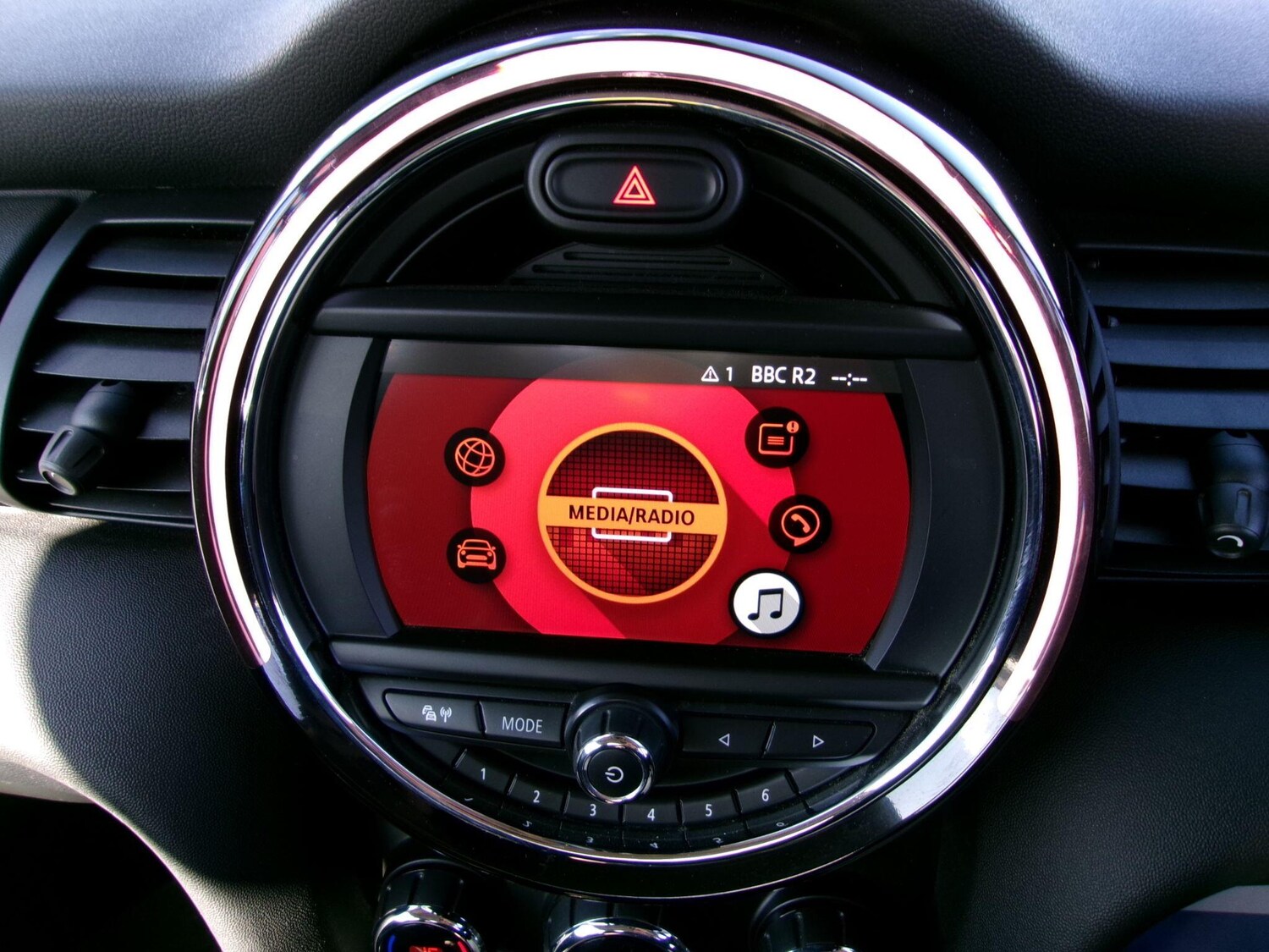 Used MINI Hatch 2018 for sale - 75310939: Photo 37