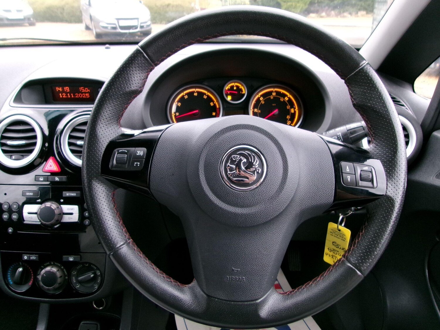 Used Vauxhall Corsa 2011 for sale - 76562438: Photo 33