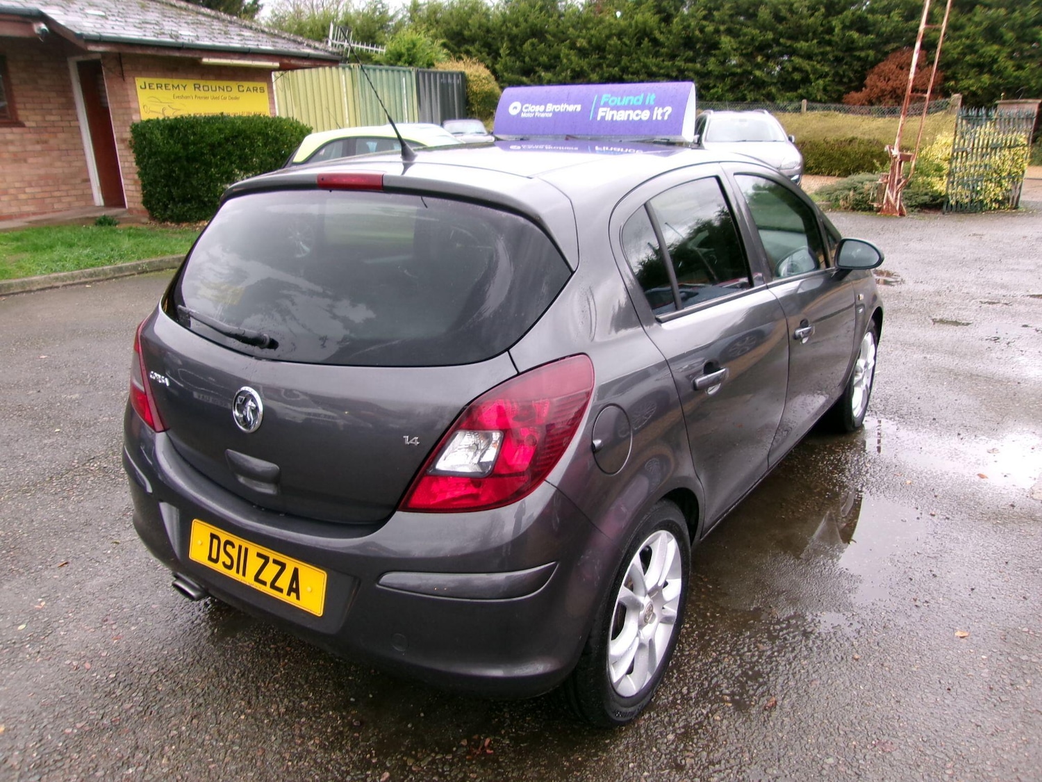 Used Vauxhall Corsa 2011 for sale - 76562438: Photo 9