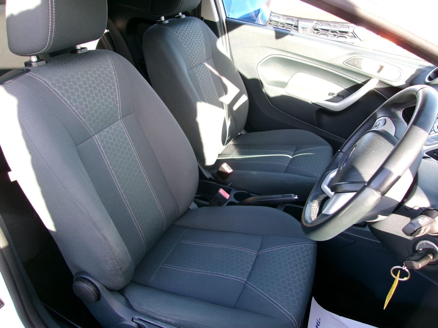 Used Ford Fiesta 2011 for sale - 77839345: Photo 13