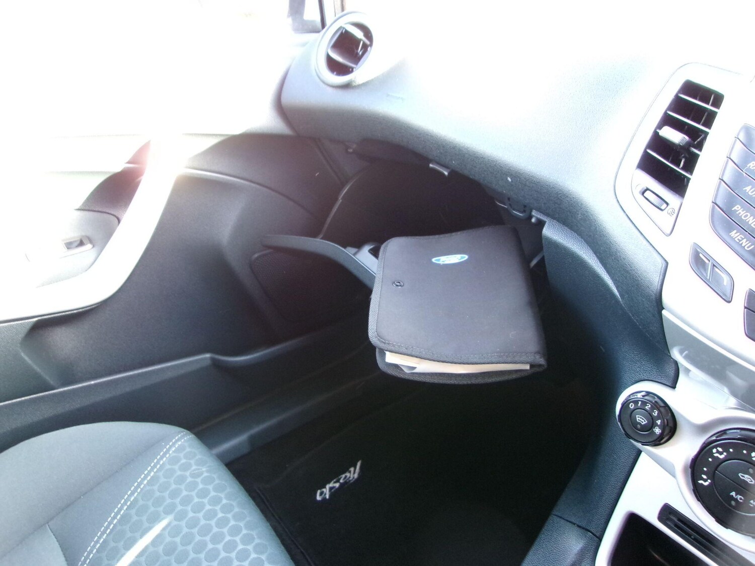 Used Ford Fiesta 2011 for sale - 77839345: Photo 36