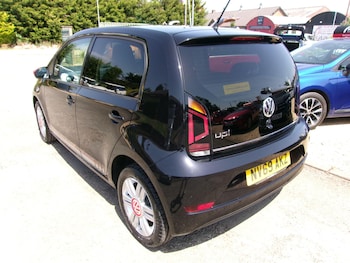 Used Volkswagen up! 2019 for sale - 79012749: Photo