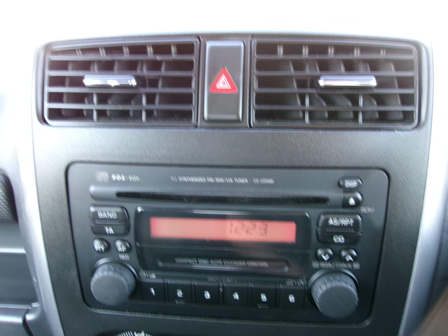 Used Suzuki Jimny 2013 for sale - 78157232: Photo 26