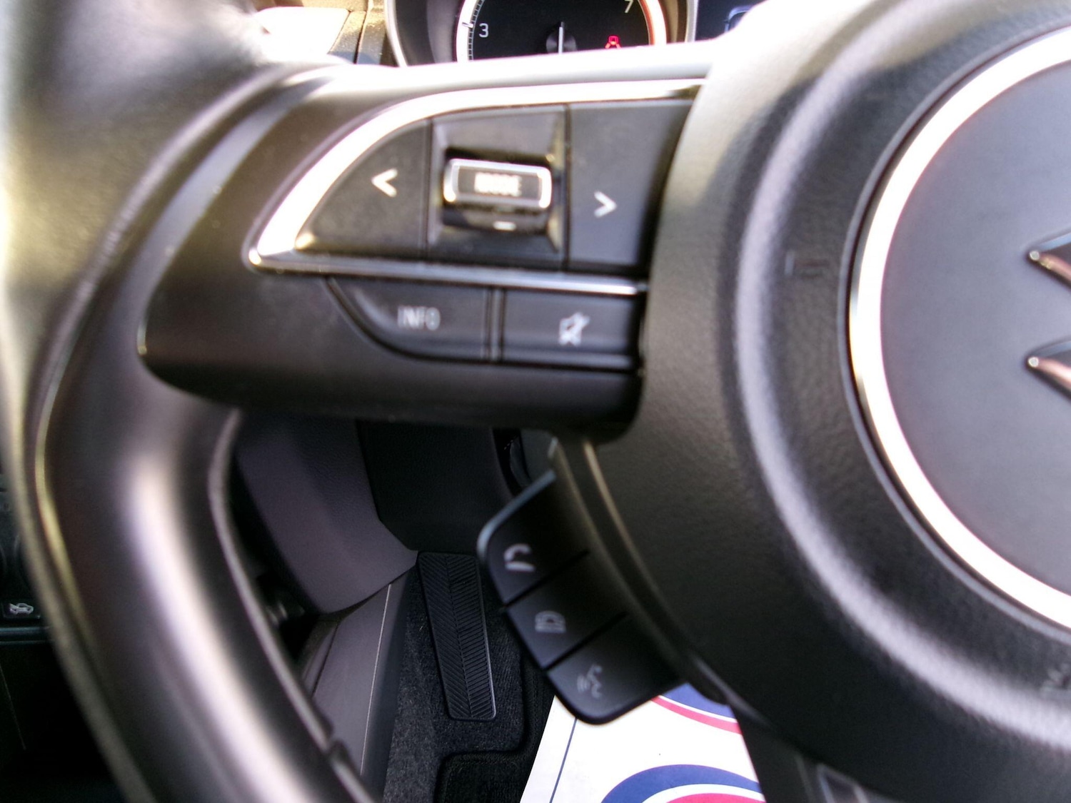 Used Suzuki Swift 2022 for sale - 77305357: Photo 16