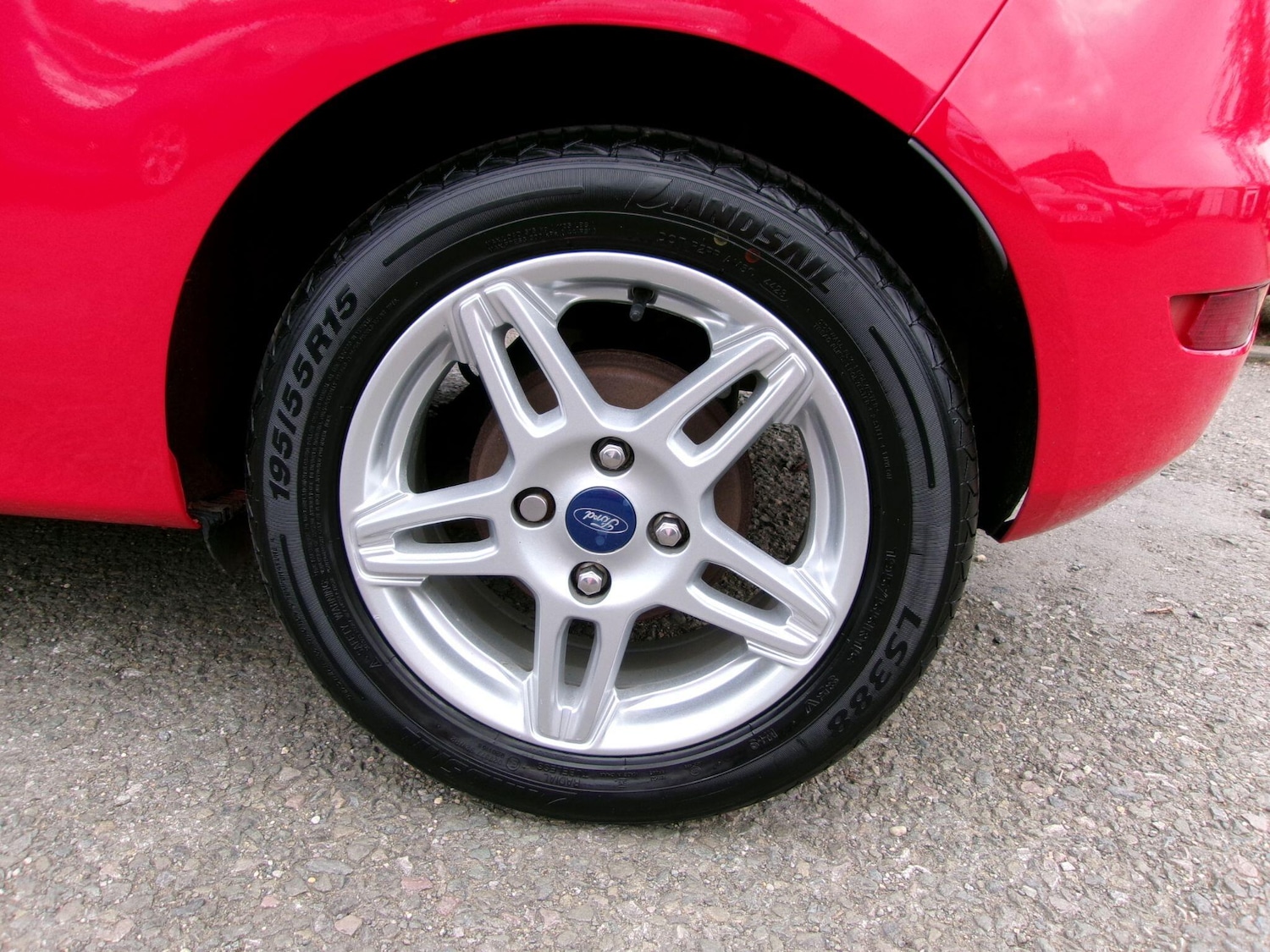 Used Ford Fiesta 2013 for sale - 76349677: Photo 24