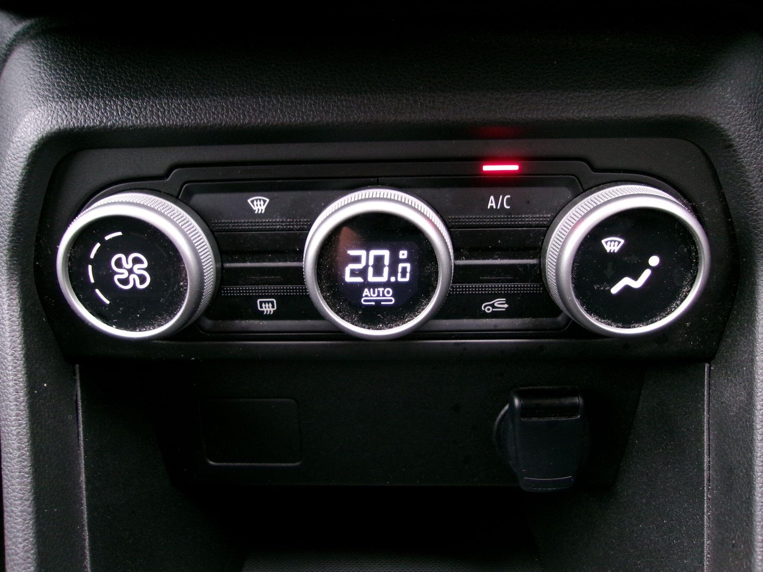 Used Dacia Jogger 2023 for sale - 76926714: Photo 16