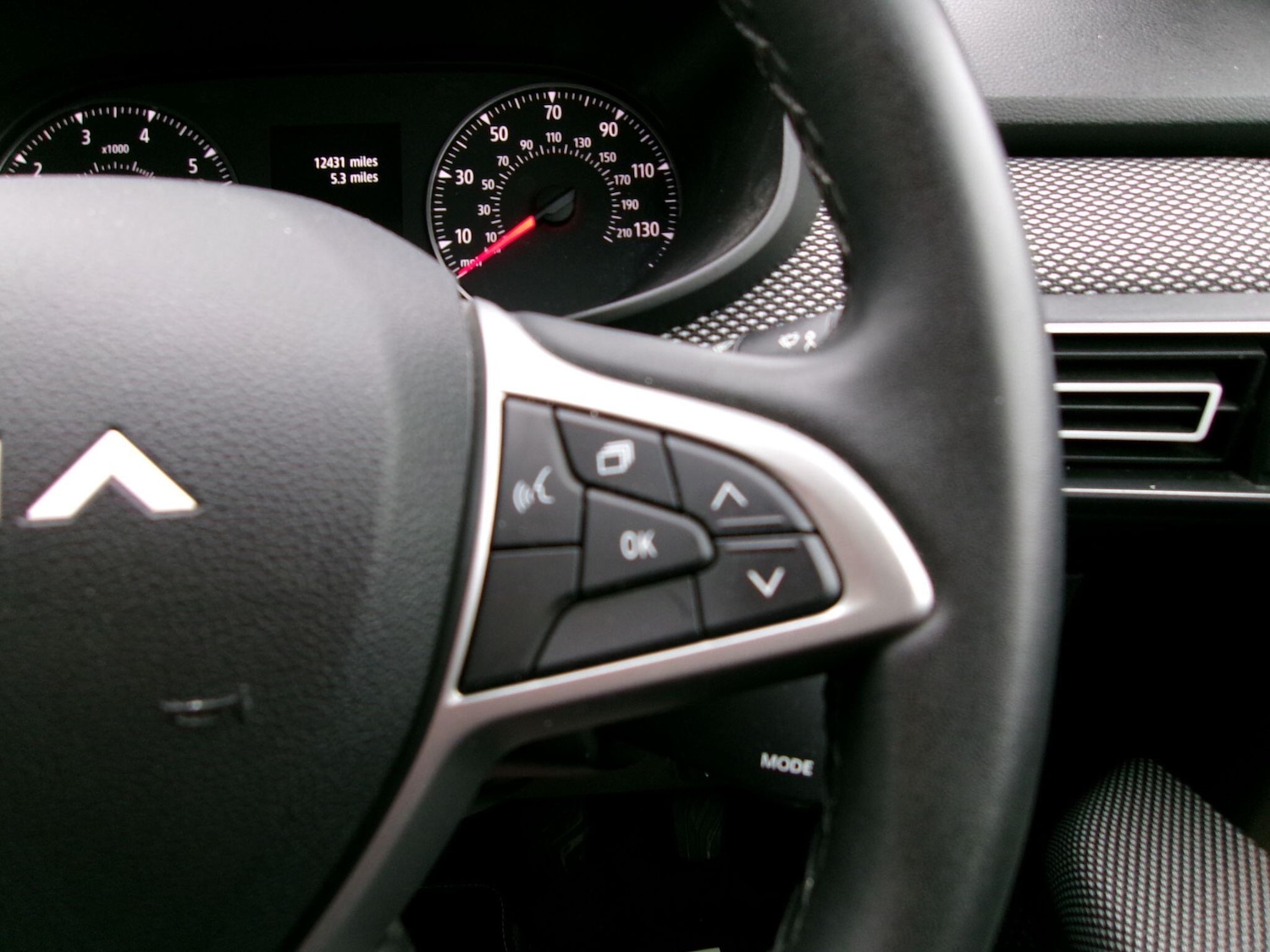 Used Dacia Jogger 2023 for sale - 76926714: Photo 19