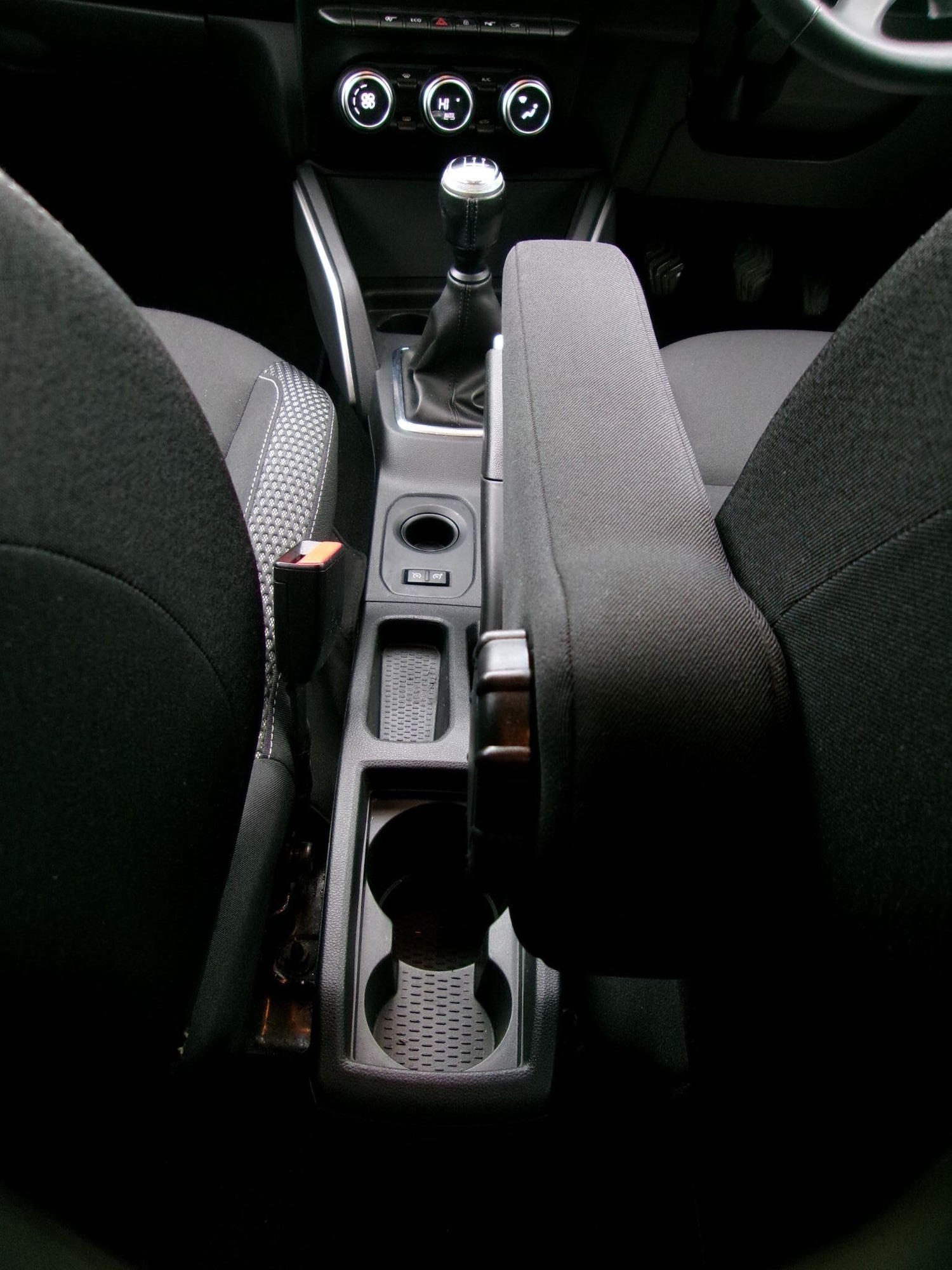 Used Dacia Duster 2019 for sale - 76823807: Photo 10