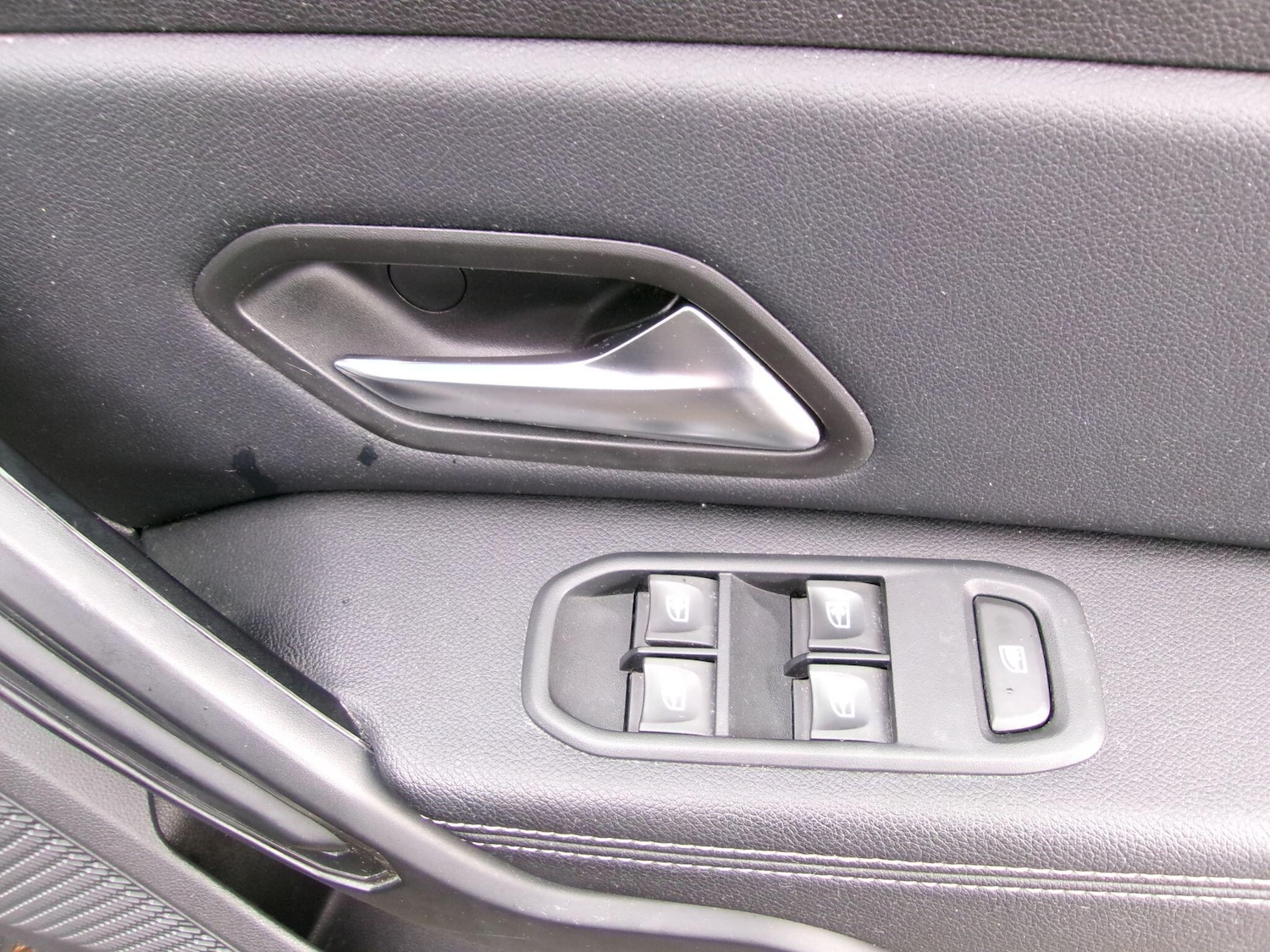 Used Dacia Duster 2019 for sale - 76823807: Photo 25