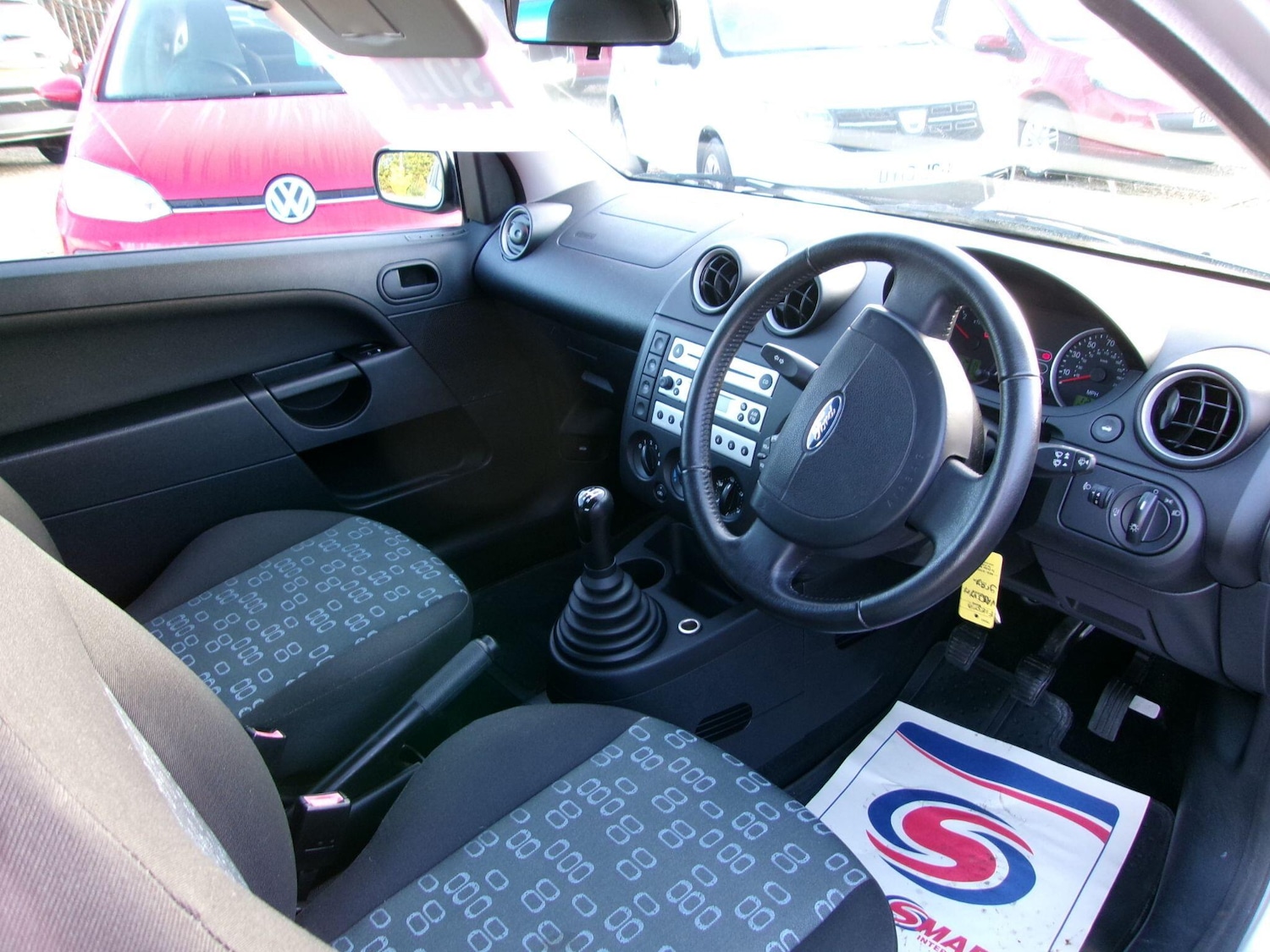 Used Ford Fiesta 2004 for sale - 77016061: Photo 11