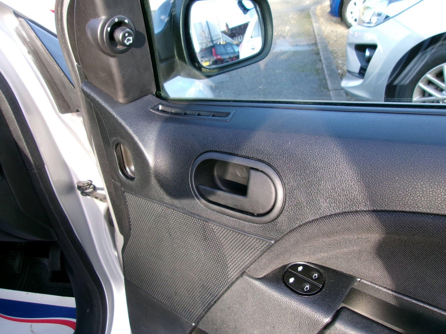 Used Ford Fiesta 2004 for sale - 77016061: Photo 20