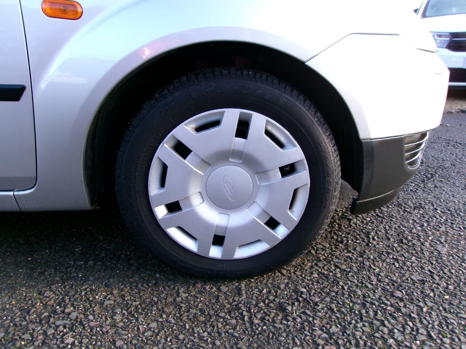 Used Ford Fiesta 2004 for sale - 77016061: Photo 24