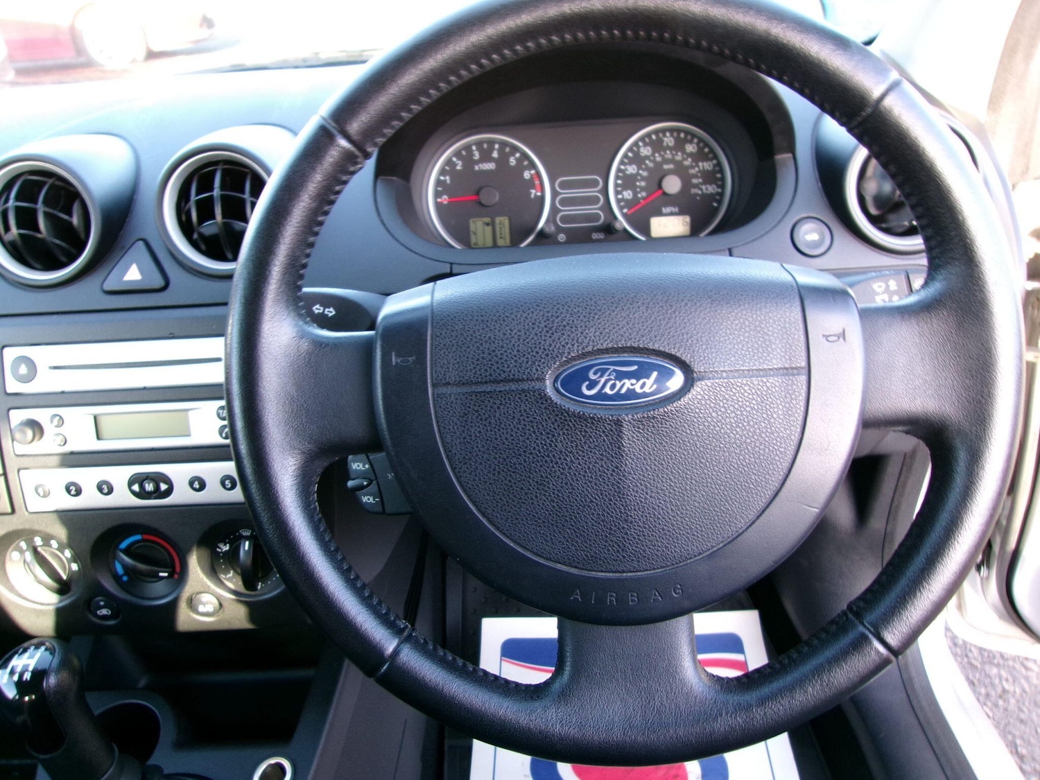 Used Ford Fiesta 2004 for sale - 77016061: Photo 28
