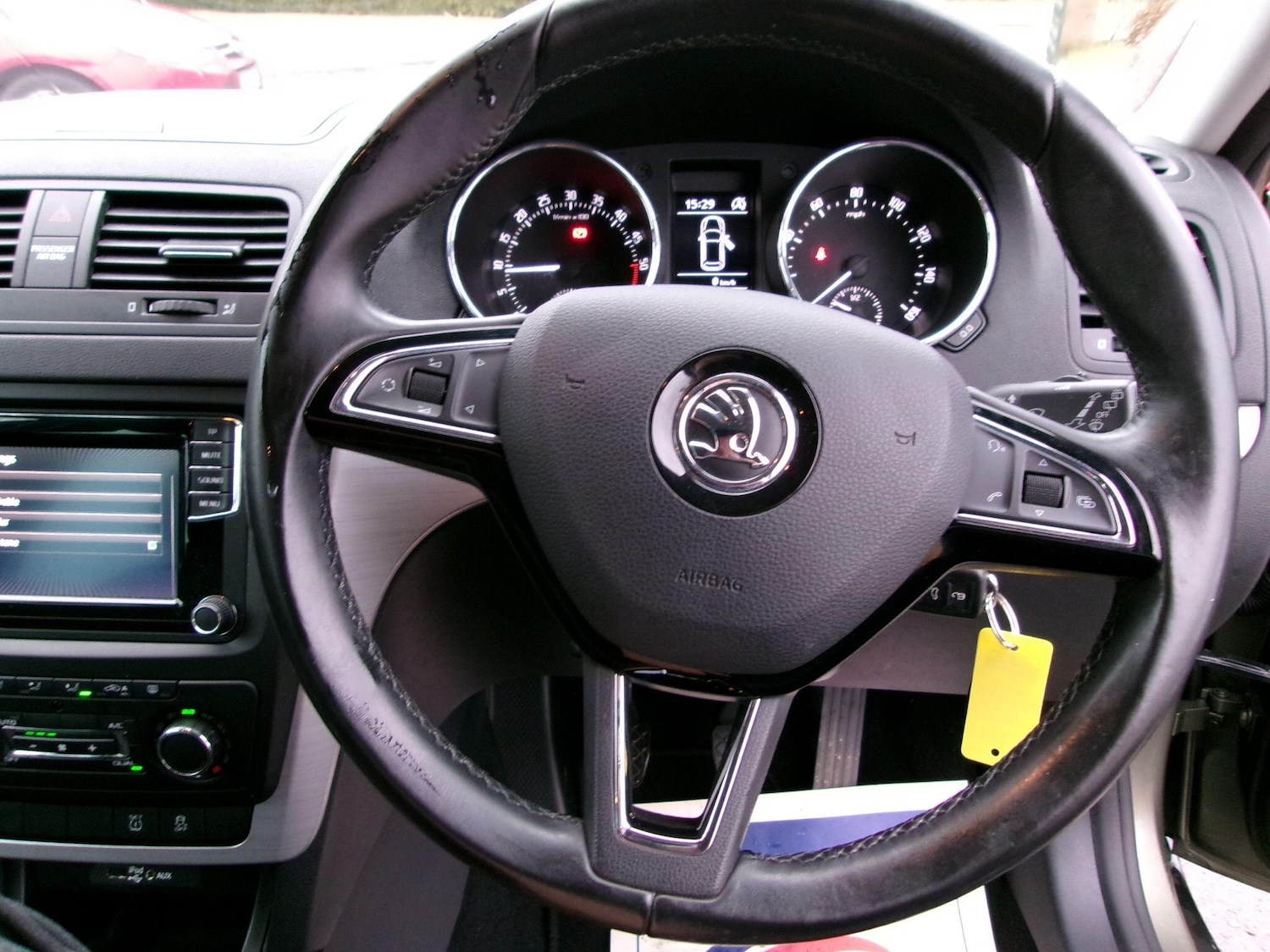 Used Skoda Yeti 2016 for sale - 77255241: Photo 38