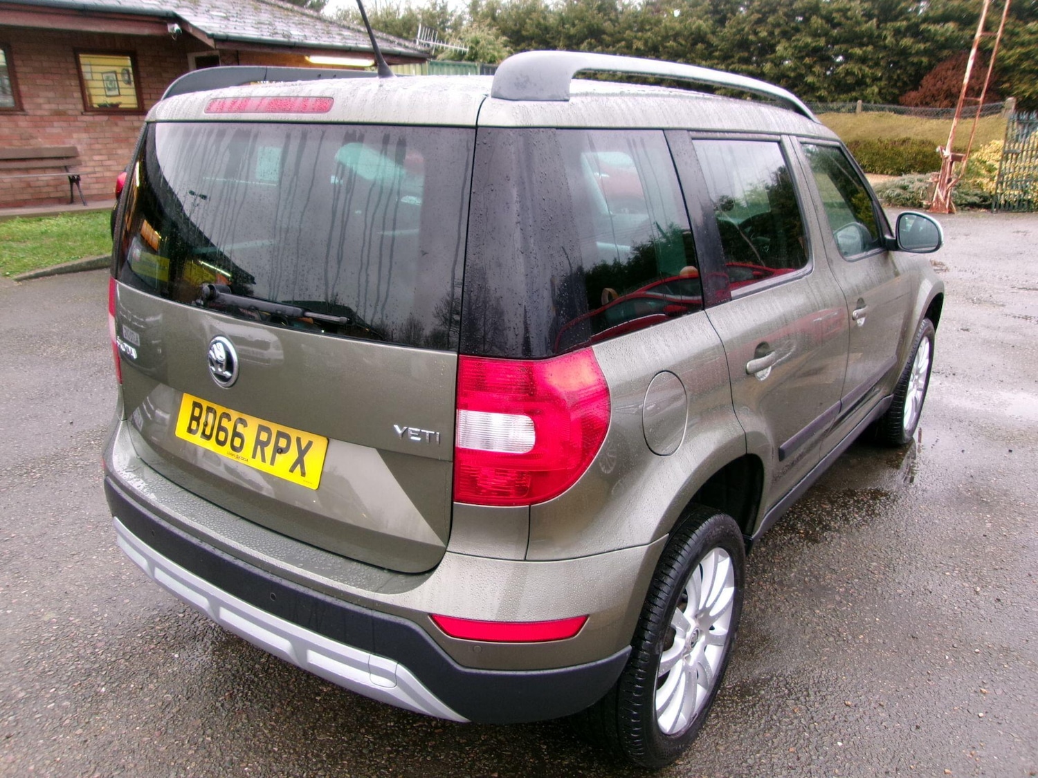 Used Skoda Yeti 2016 for sale - 77255241: Photo 9