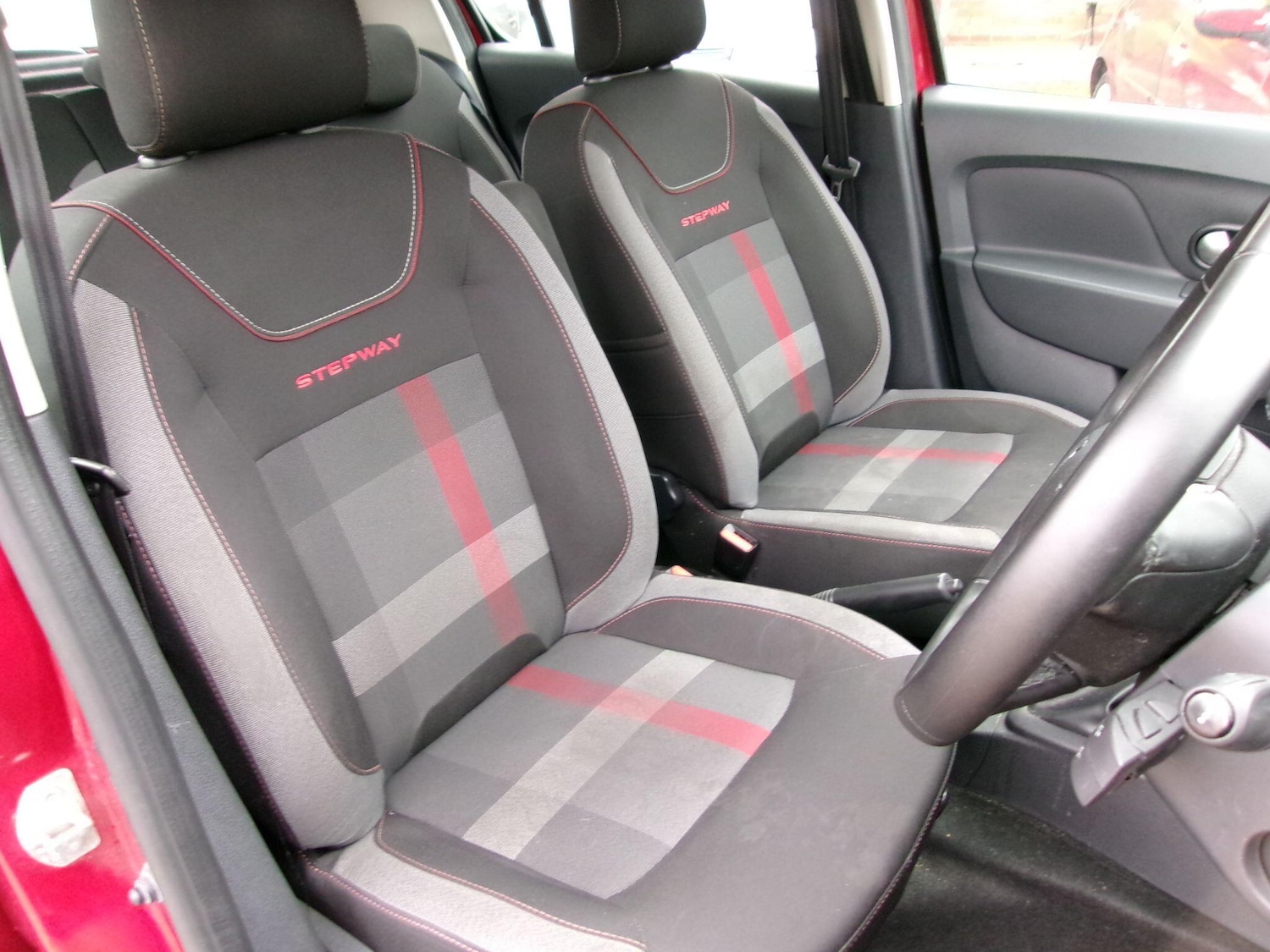 Used Dacia Sandero Stepway 2019 for sale - 76085400: Photo 13
