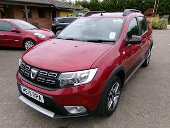 Used Dacia Sandero Stepway 2019 for sale - 76085400: Photo 3