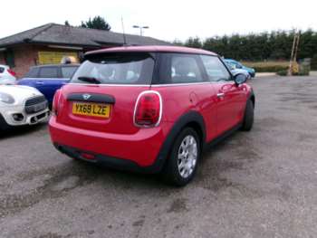 Used MINI Hatch 2018 for sale - 74007906: Photo
