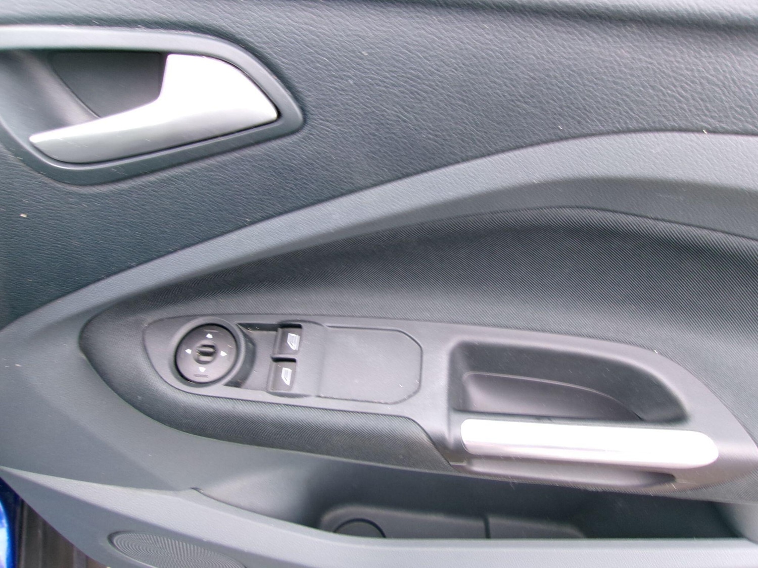 Used Ford C-Max 2013 for sale - 76326916: Photo 40