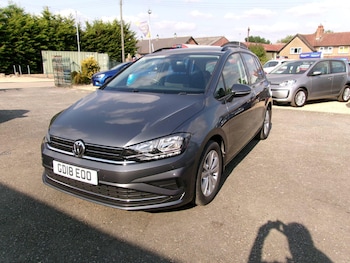 Used Volkswagen Golf SV 2018 for sale - 79291779: Photo