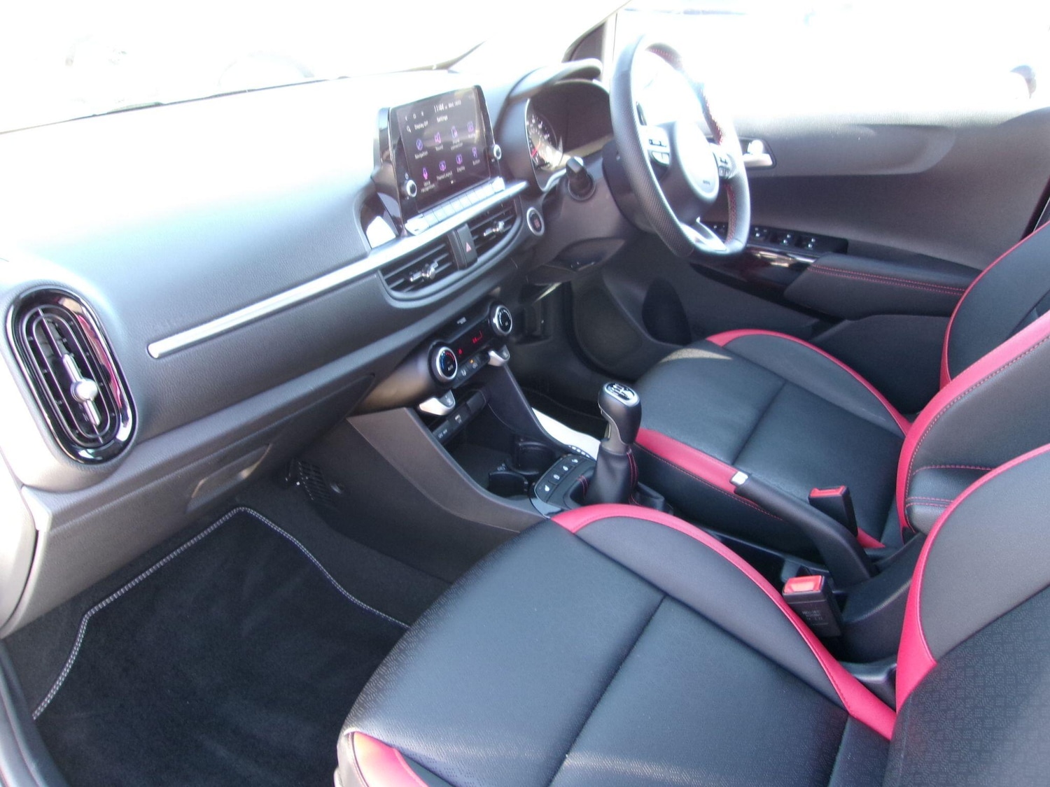 Used Kia Picanto 2023 for sale - 77940701: Photo 10