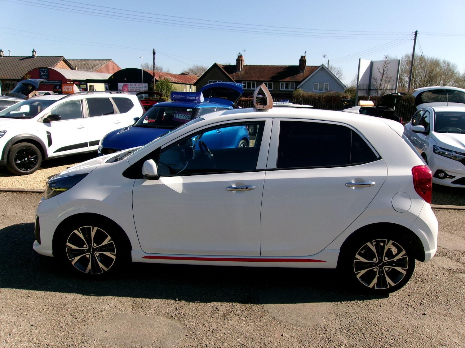 Used Kia Picanto 2023 for sale - 77940701: Photo 4