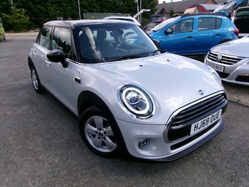 Used MINI Hatch 2019 for sale - 79387518: Photo